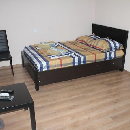 Lali'S Apartment Tbilisi ภายนอก รูปภาพ