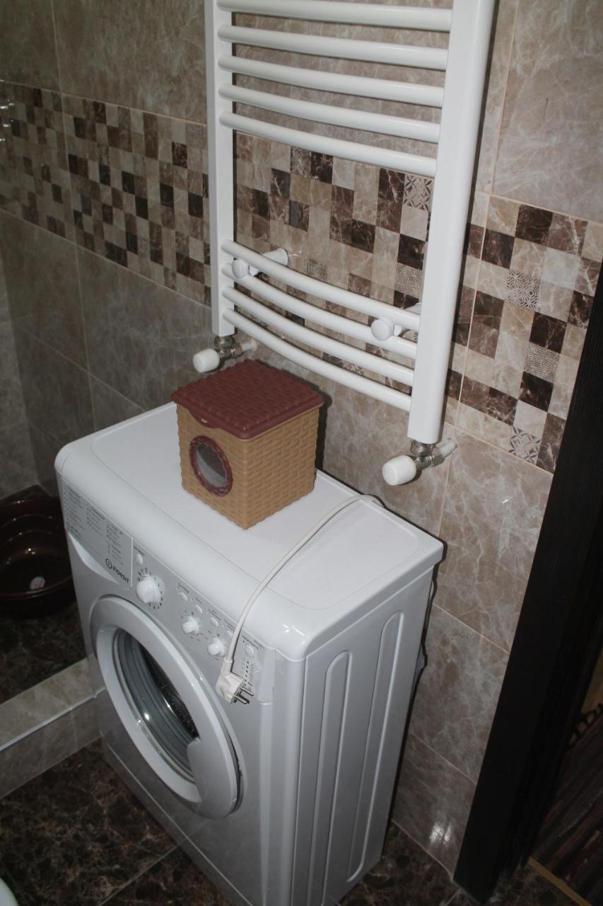Lali'S Apartment Tbilisi ภายนอก รูปภาพ