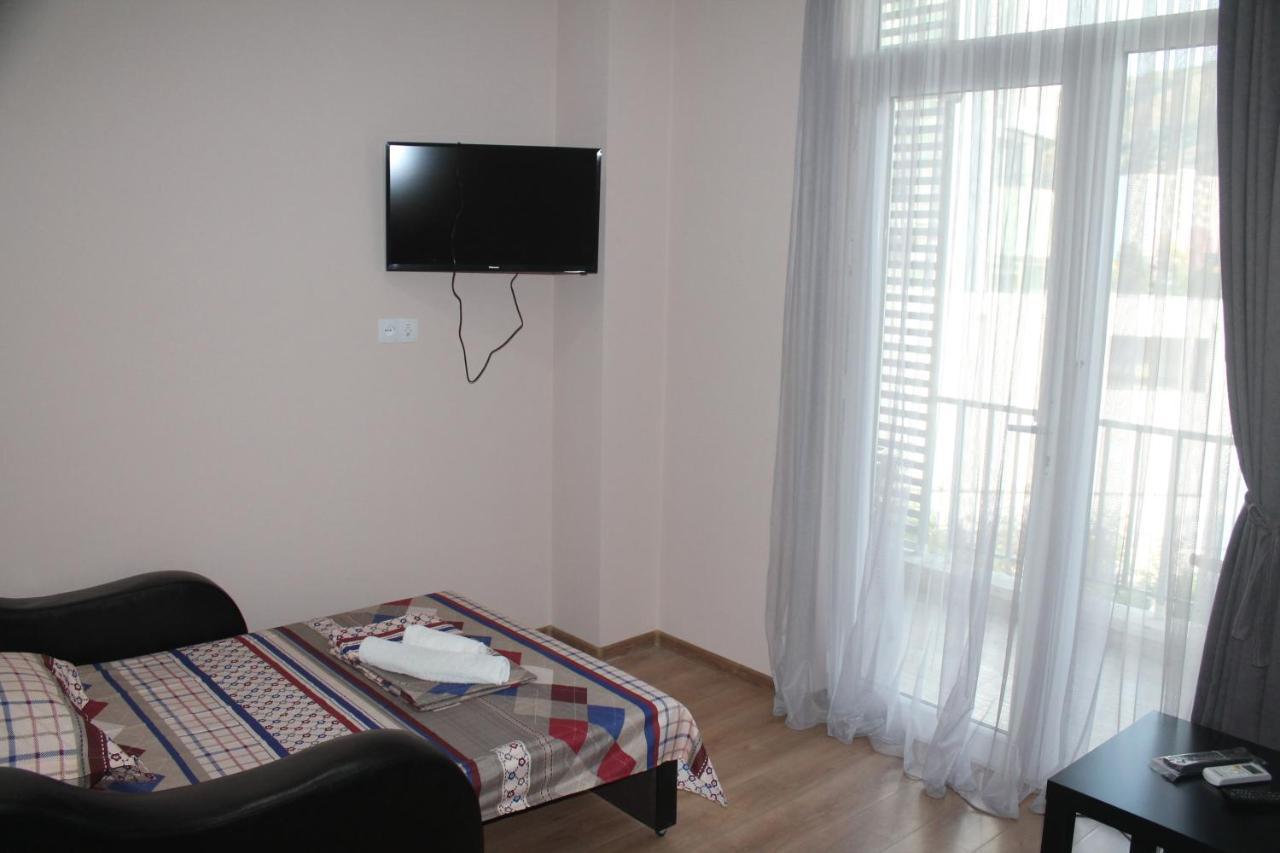 Lali'S Apartment Tbilisi ภายนอก รูปภาพ