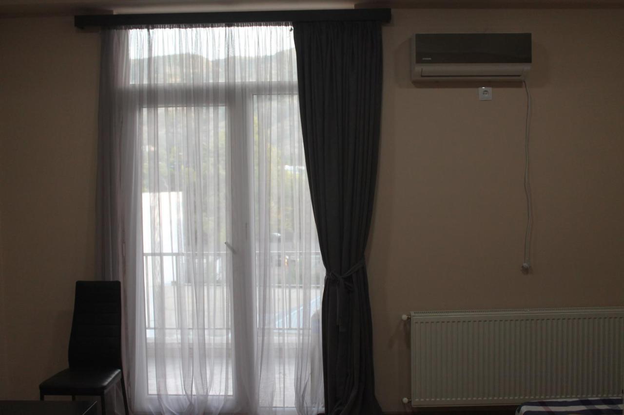 Lali'S Apartment Tbilisi ภายนอก รูปภาพ