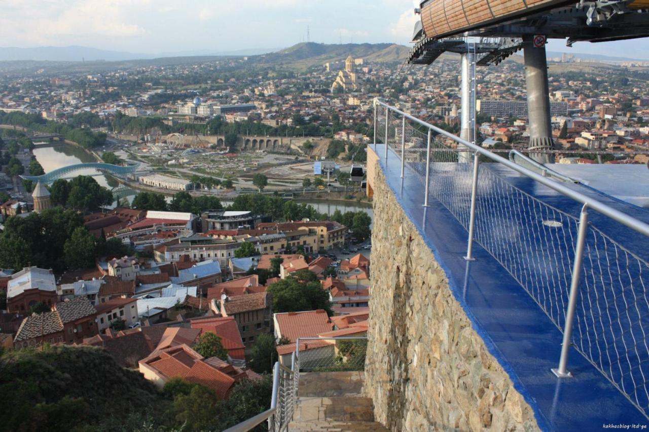 Lali'S Apartment Tbilisi ภายนอก รูปภาพ